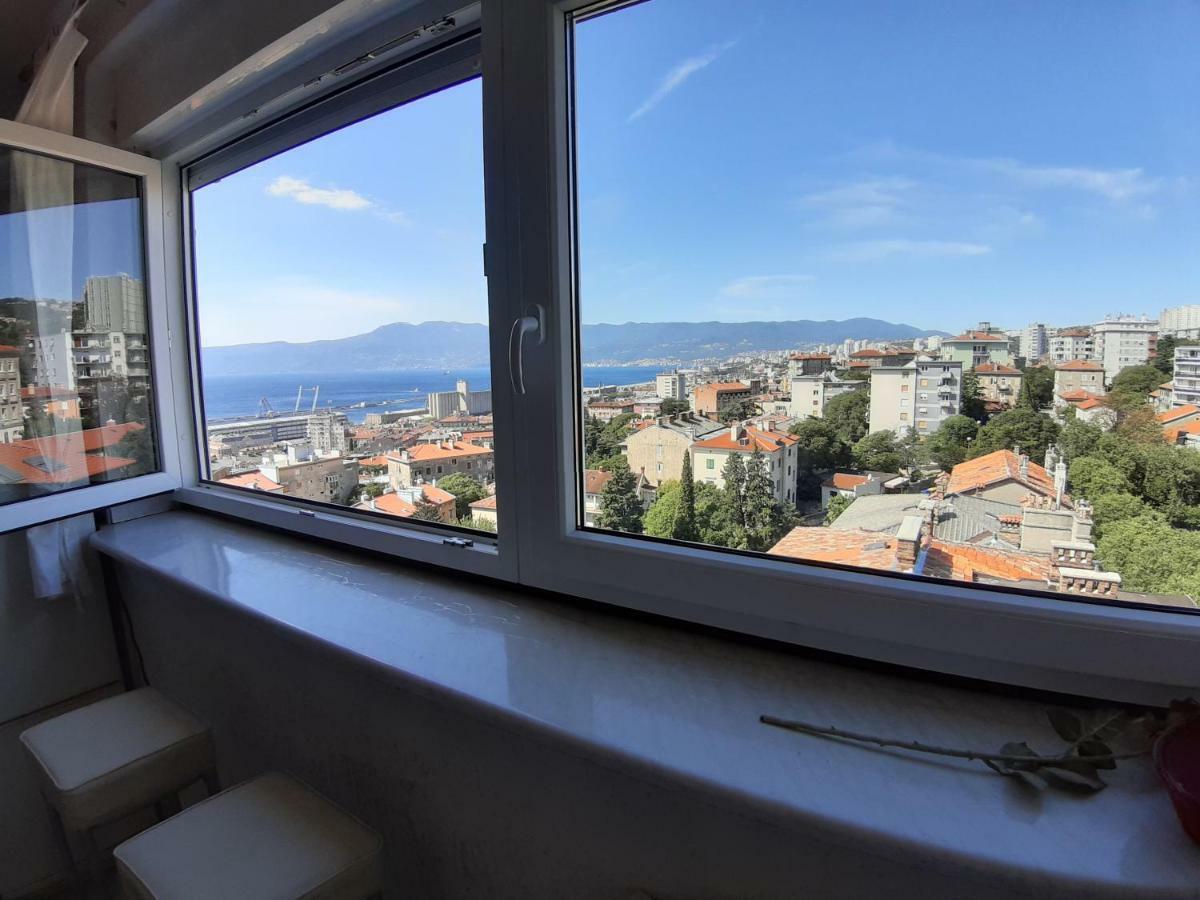 Liburana Apartment Rijeka Exterior photo